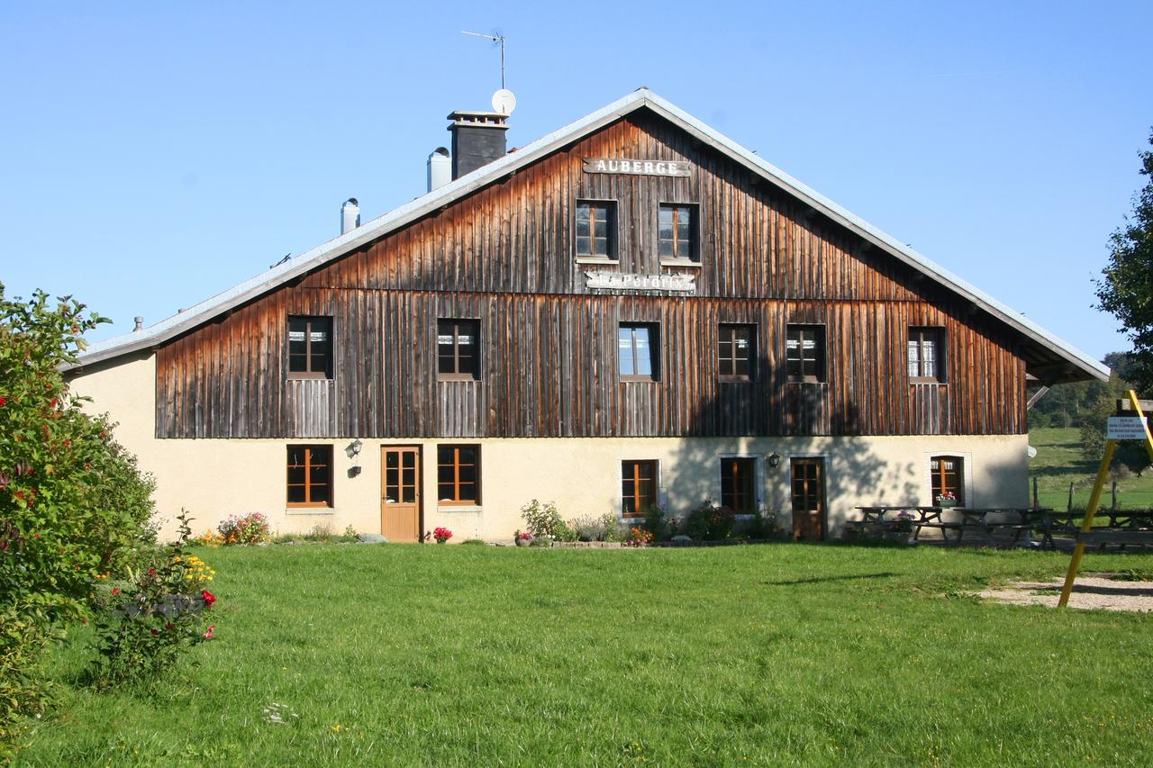 Auberge De La Perdrix Hauterive-la-Fresse Bagian luar foto